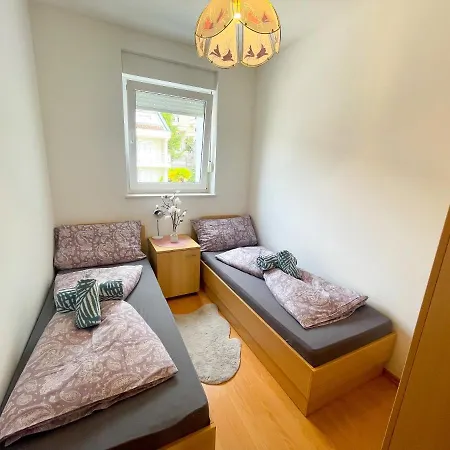 Golden Palms דירה דראמליי